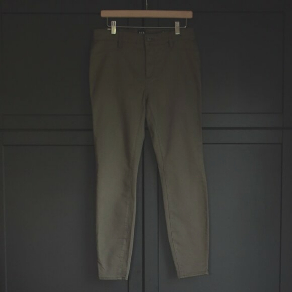 Gap | NWT Stretch Skinny Pants